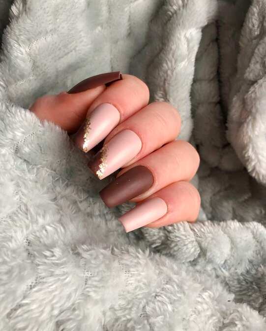 Gold sprinkle long square brown nails
