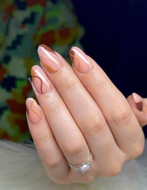 Minimalist Swirls brown long nails design
