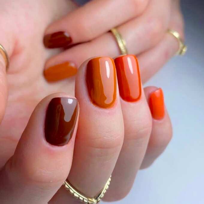 Fall Ombré orange brown short nails