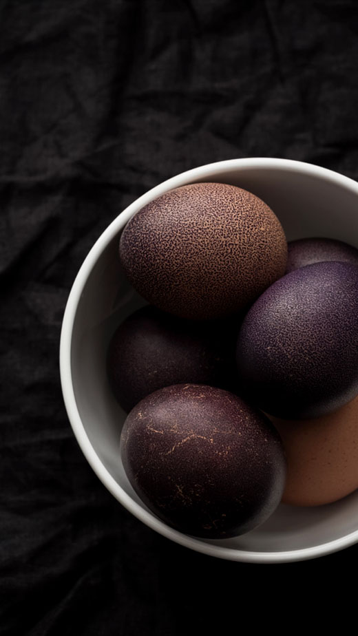 chic moody easter eggs wallpapers