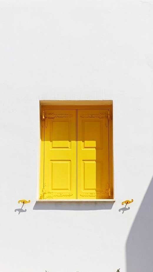 minimalist yellow wallpaper iphone