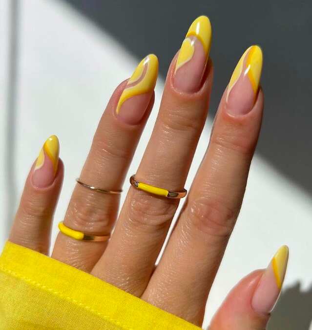 20+ Yellow And Black Nail Design