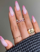 41 Light Green Nails Ideas (Matcha, Sage, Jade, etc) For A Soft Manicure