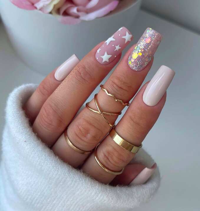 60+ Aesthetic Birthday Nails Ideas To Celebrate Your Most Important Day - The Mood Guide