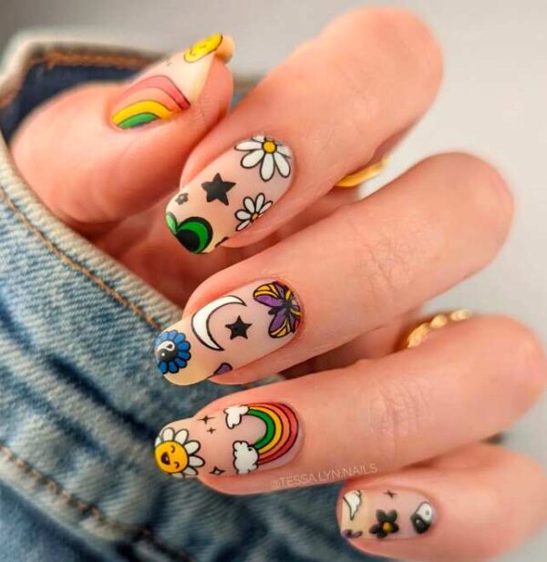 37 Indie Nails Ideas & Designs To Try Right Now