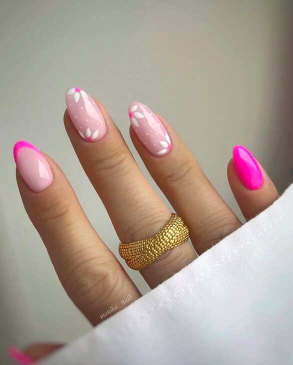 Acrylic nails & Gel design * Chrome White nails ♡ | Pink chrome nails, Gel  nails, Popular nails