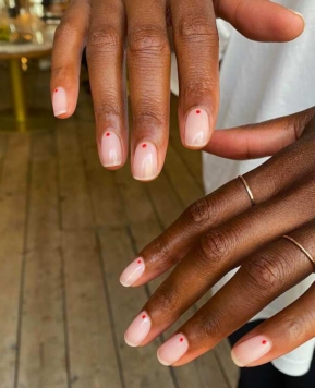 40+ Minimalist Nails Designs For A Chic Manicure