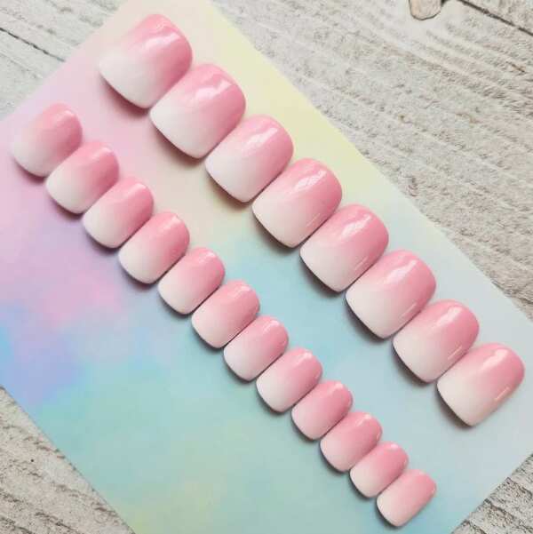 BABY BOOMER PINK OMBRE PRESS-ON NAILS