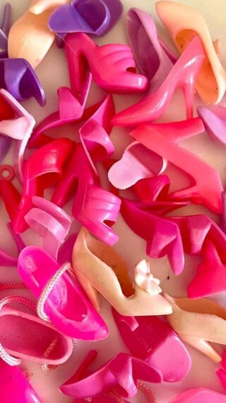 Pretty Pink Barbie Wallpapers for iPhone - The Mood Guide