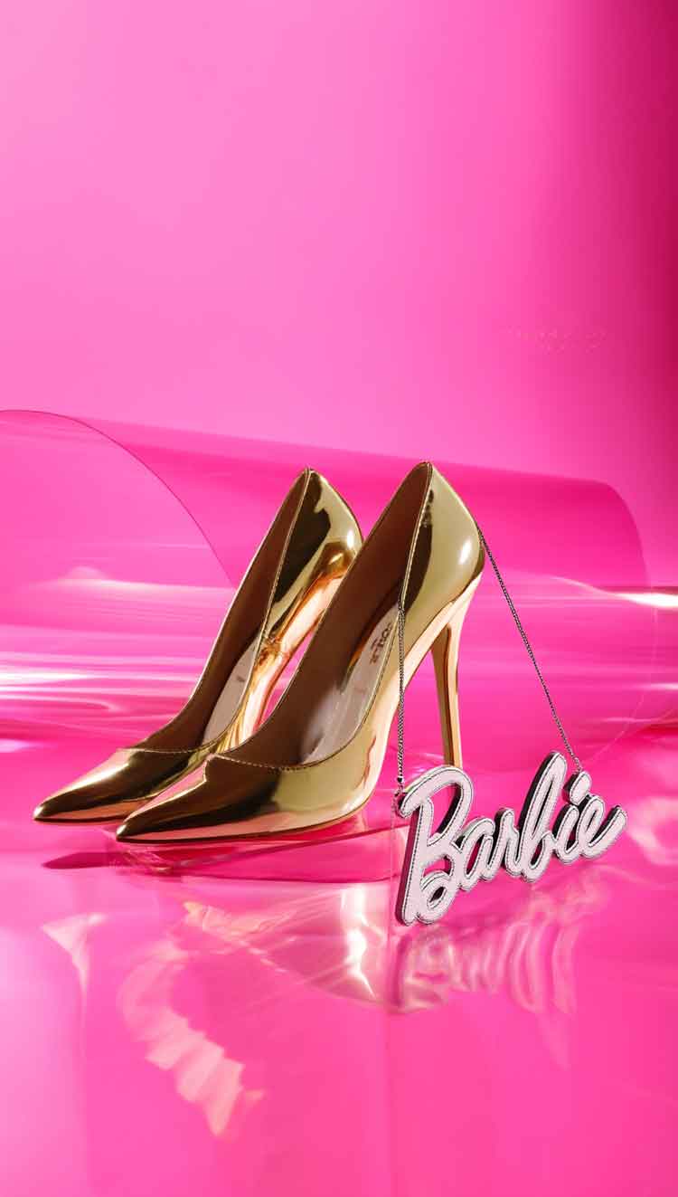 Pretty Pink Barbie Wallpapers for iPhone