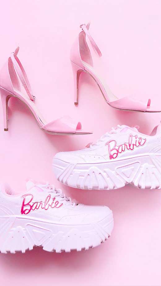 barbie wallpaper aesthetic