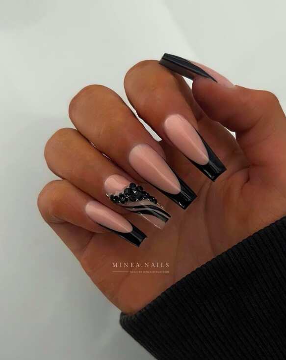 25+ French Nails With Black Tips To Inspire Your Moody Manicure