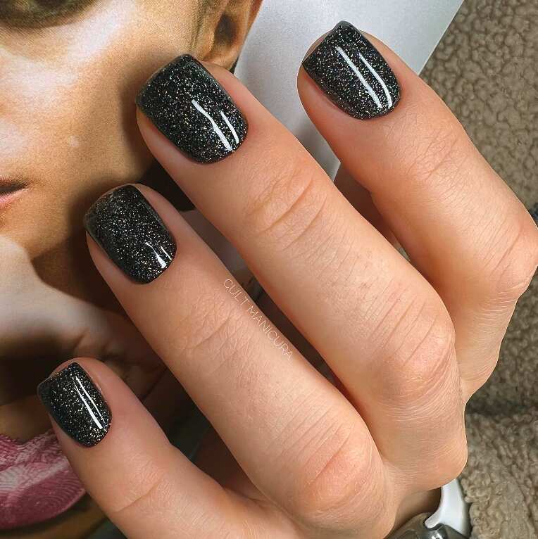 short square nails black glitter manicure