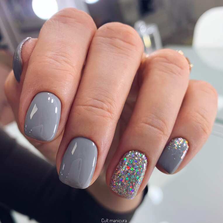 silver and grey short nails with glitter
