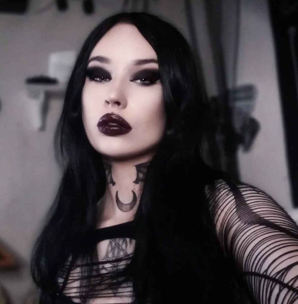 vampire makeup easy black