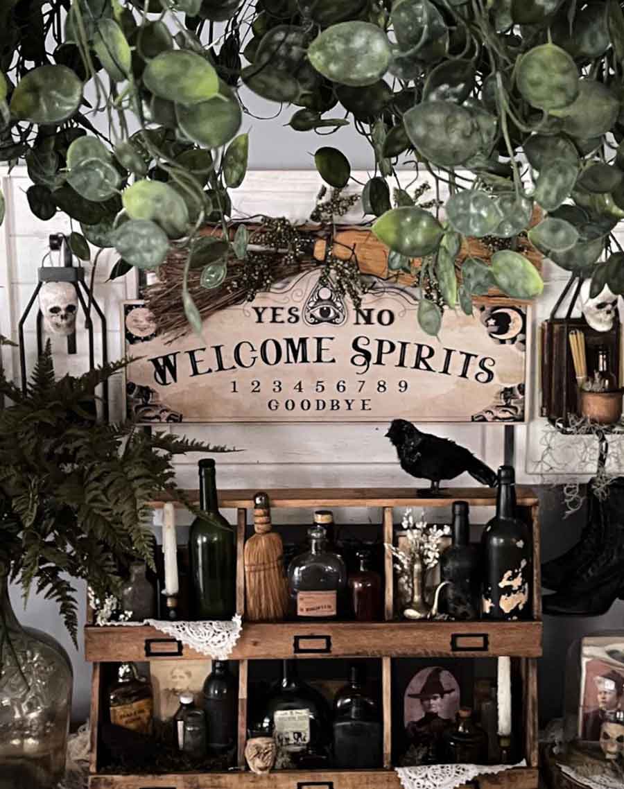 How to Create a Witchy Kitchen (Decor, Utensils, and Aesthetic Ideas ...