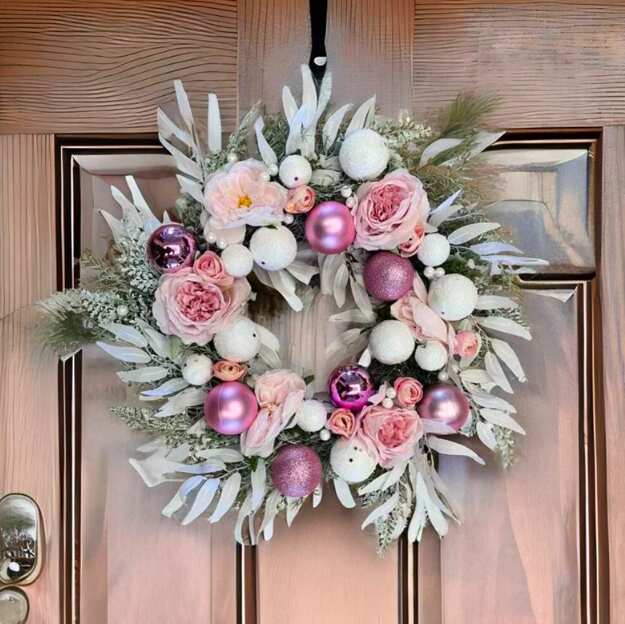 Pink Roses and Baubles Christmas Wreath