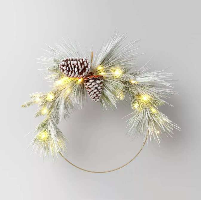Pre-Lit Flocked Modern Christmas Wreath