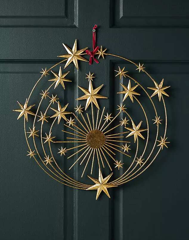 Gold Starburst Christmas Wreath