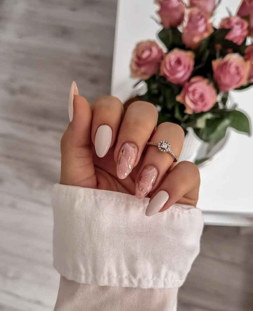 rose gold marble nails
