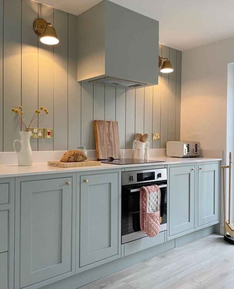 Sage Green Kitchen Cabinets Ideas for a Chic & Soothing Ambiance