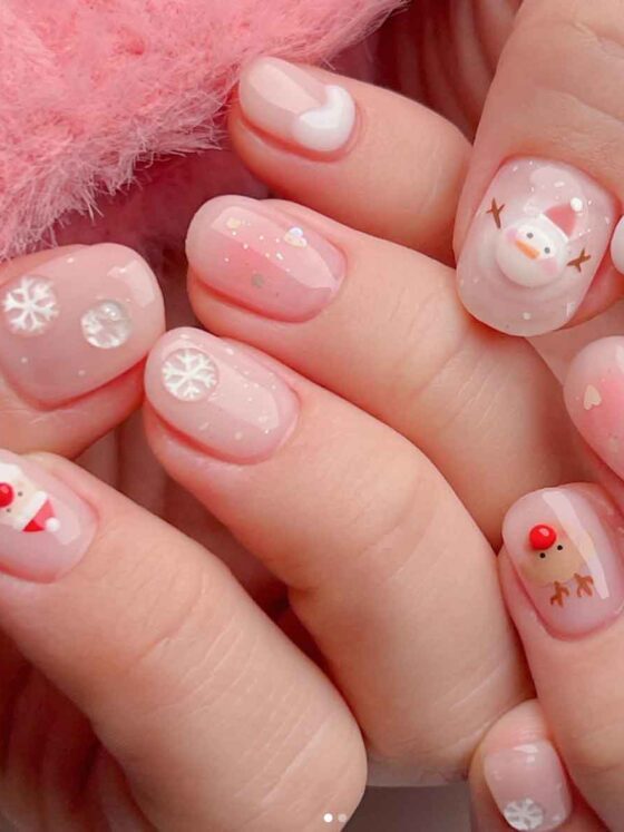 Cute Christmas Nails for the Dearest Holiday Mani