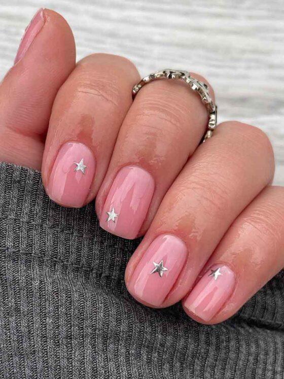 30+ Cute Nails That are Simple Enough to Evoke a Minimal and lovely Mood