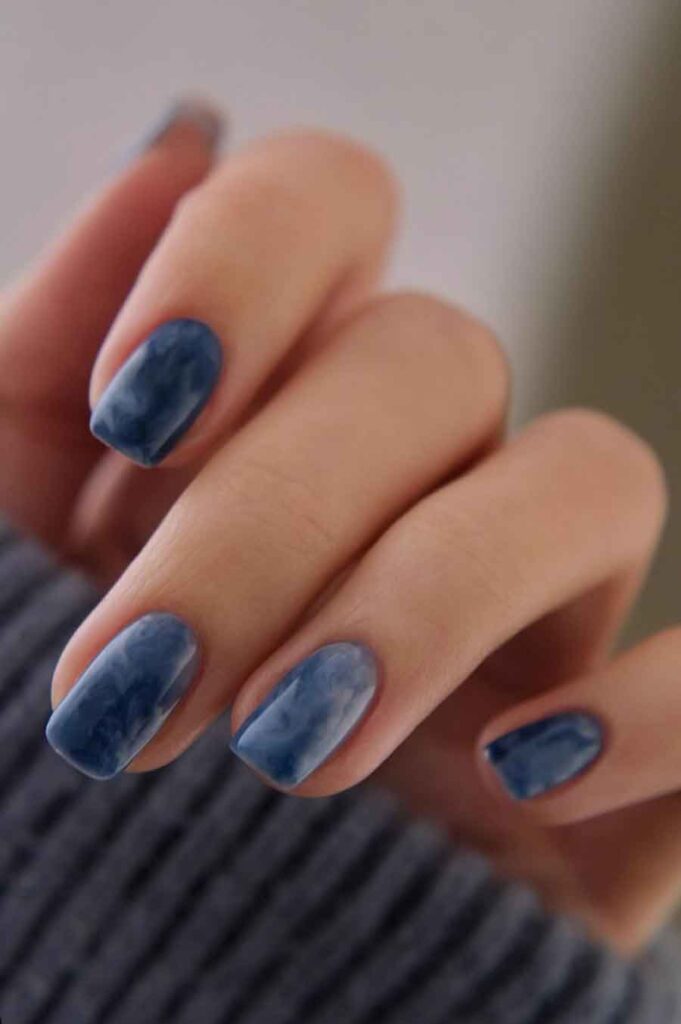 blue marble nail design for winter
