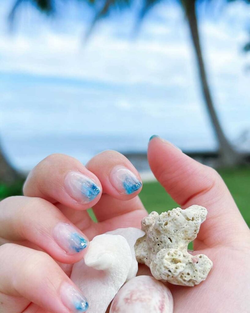 beach nail design for fingernails