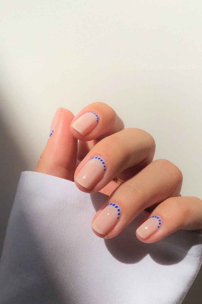 minimalist blue nail design