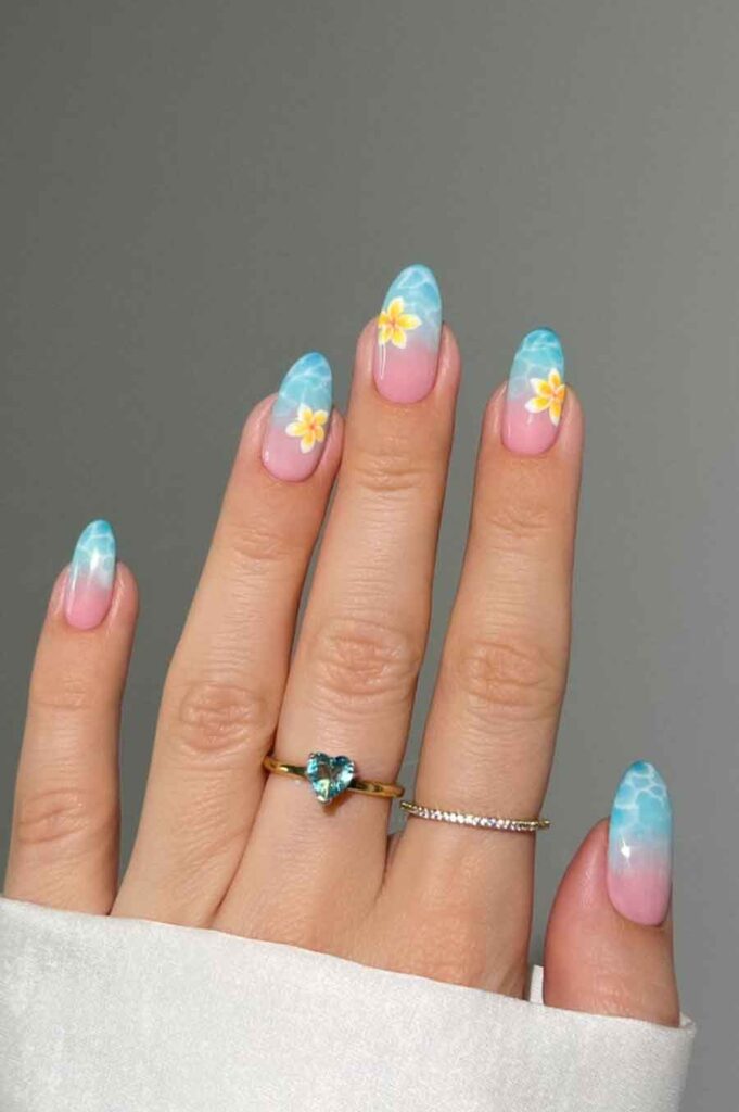 pool summer nails with jasmim flower design