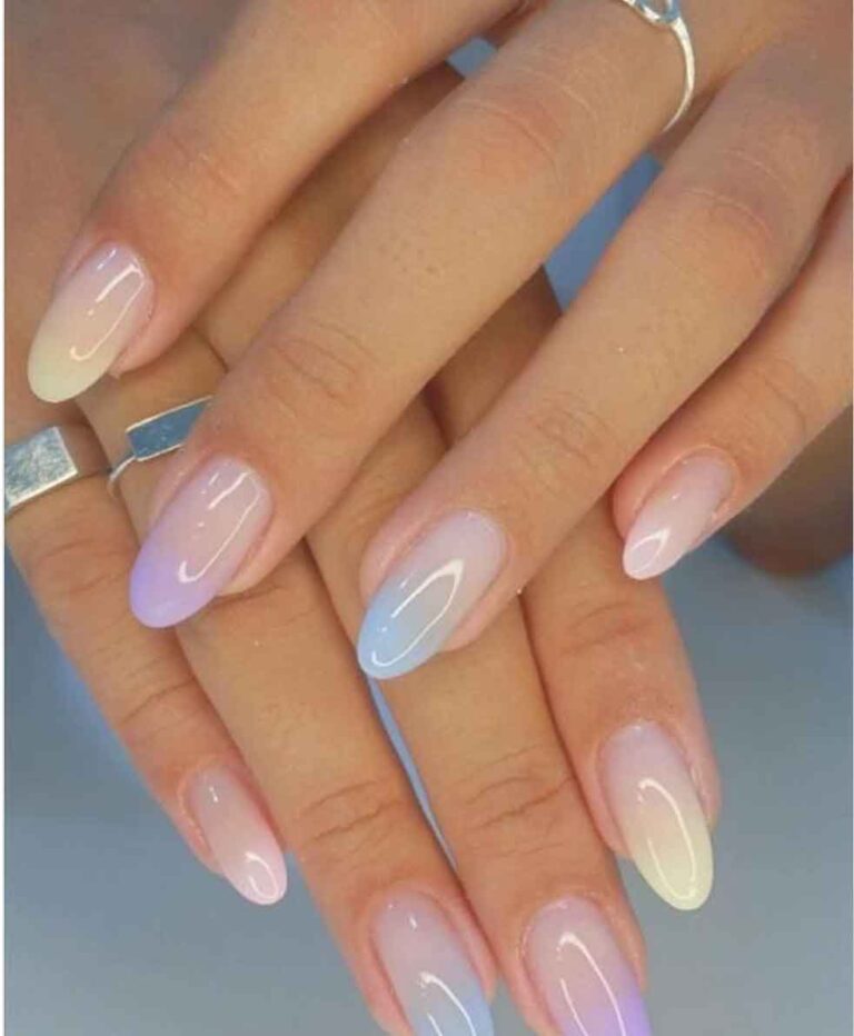 Summer White Nails: The Most Cheerful Yet Chic Designs