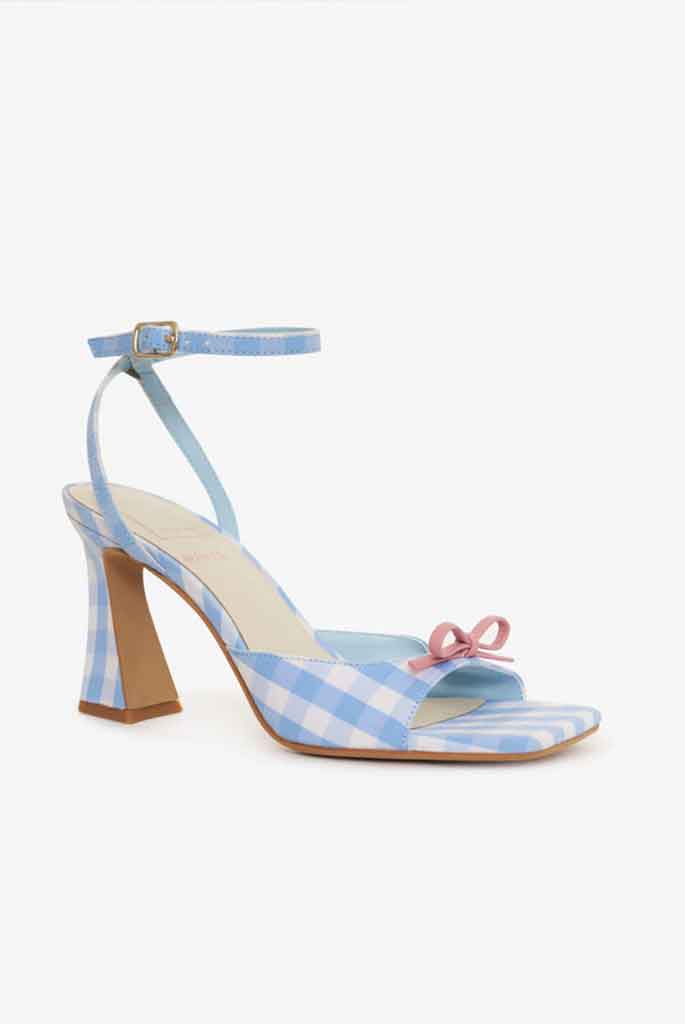 girly cottagecore spring sandals.