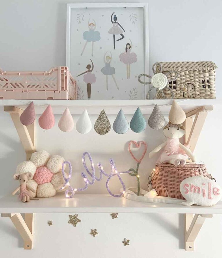 Fairy Lights in the Bedroom & Living Room: 10 Moods They Can Set in the ...
