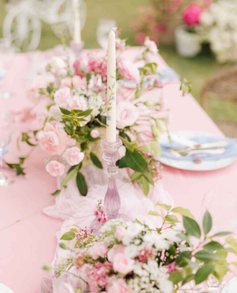 The Role of Flowers in Wedding Traditions and Cultures Around the World