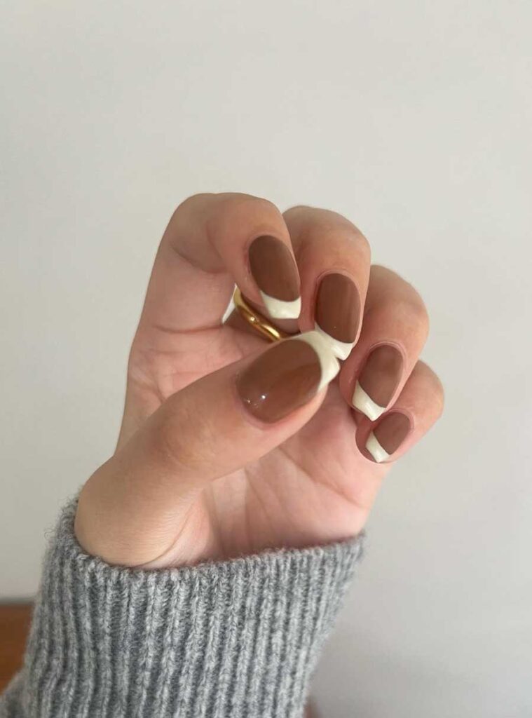 brown and beige fall academia nails