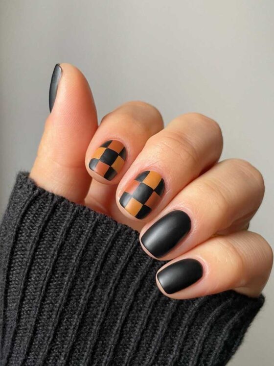 21 Cool Dark Academia Nails Ideas For This Fall