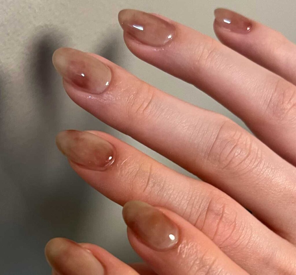 ombre academia beige and brown fall nails