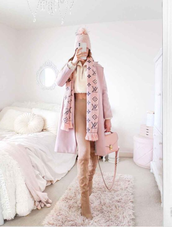 luxury winter outfit louis vuitton with pink coat for winter