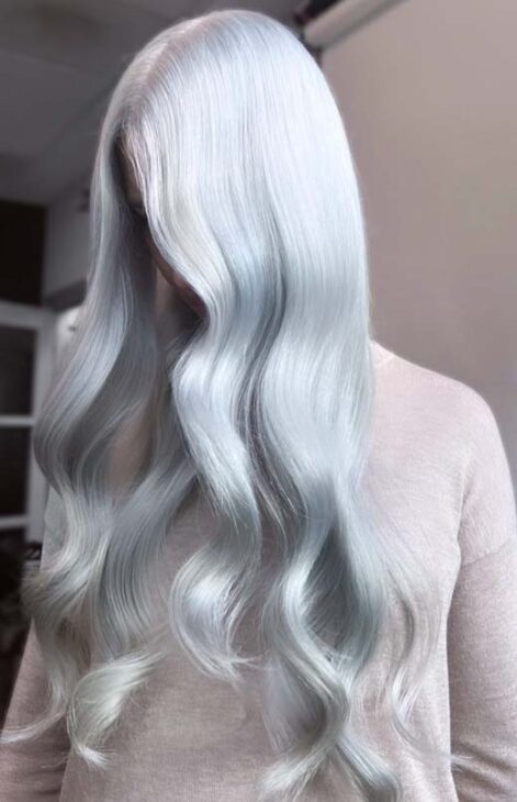 long platinum white silver long wavy witch hair color aesthetic