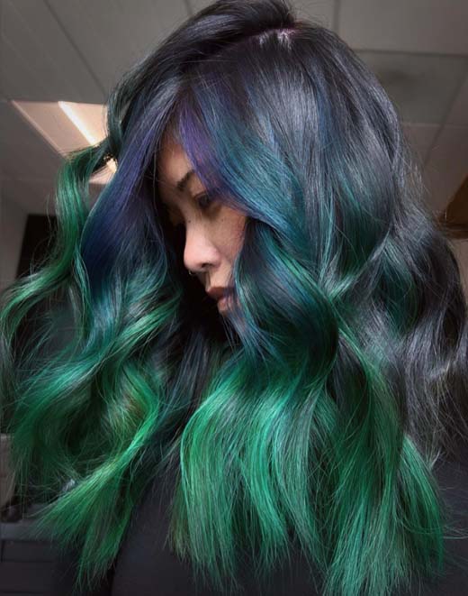 sea witch aesthetic hair green and blue