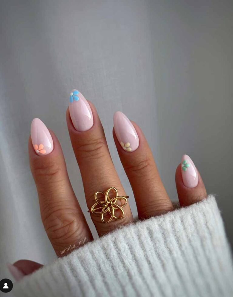 simple cute floral nails