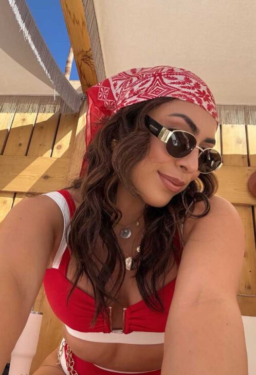 aesthetic summer hairstyle with red bandana