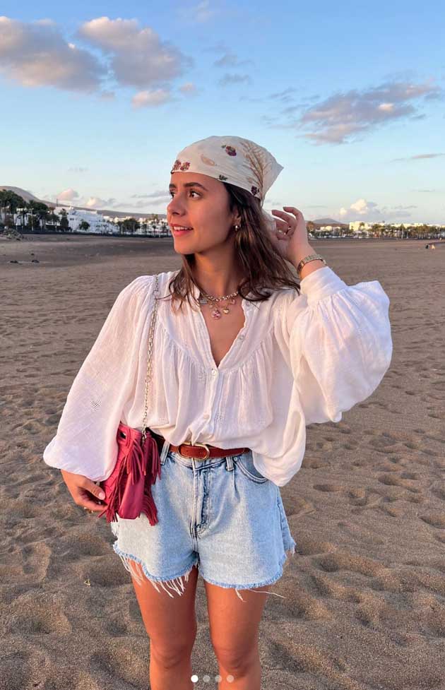 easy summer hairstyle with bandana