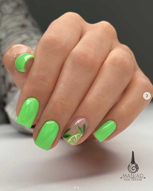 shrt square neon green summer nail with lemon design