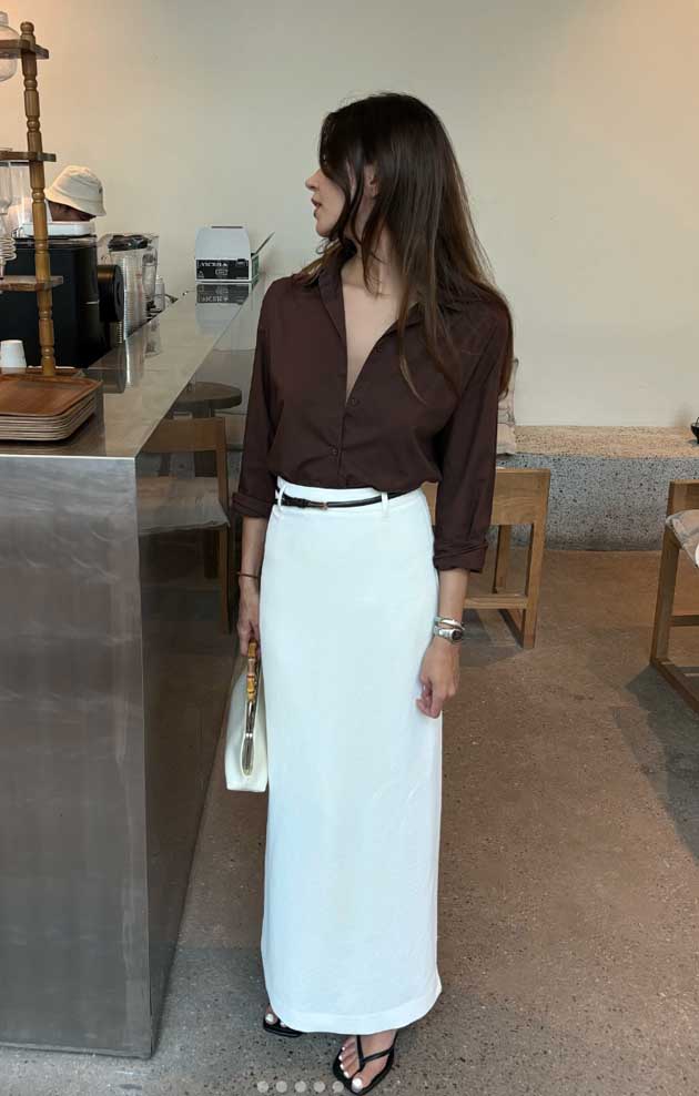maxi skirt work outfit for office. chic and casual for spring and summer