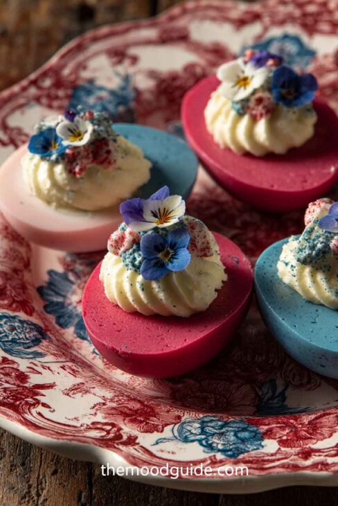 Vintage romantic 4th of july food table 