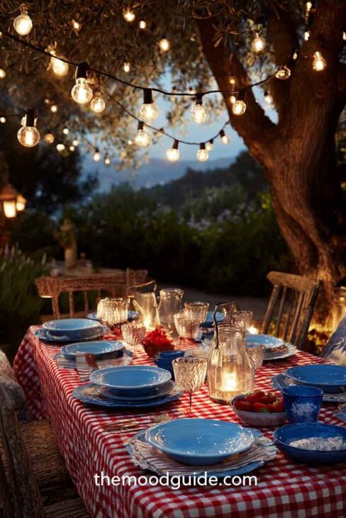 4th of jjuly simple tablesape outdoor