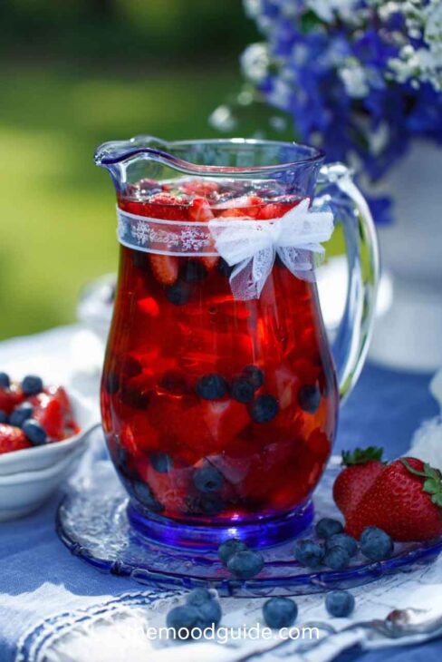 hibiscus iced tea for 4th of july table decor