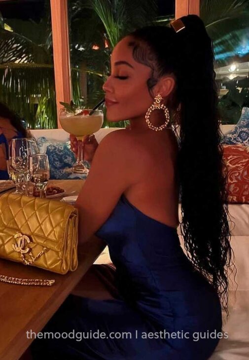 luxury baddie ponytail hairstyle for valentines day date